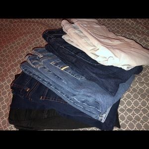 bundle • 5 pairs of american eagle jeans